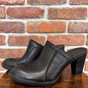 Born Women’s Mule Clogs Size 8 Block Heel Slip On Black Leather
